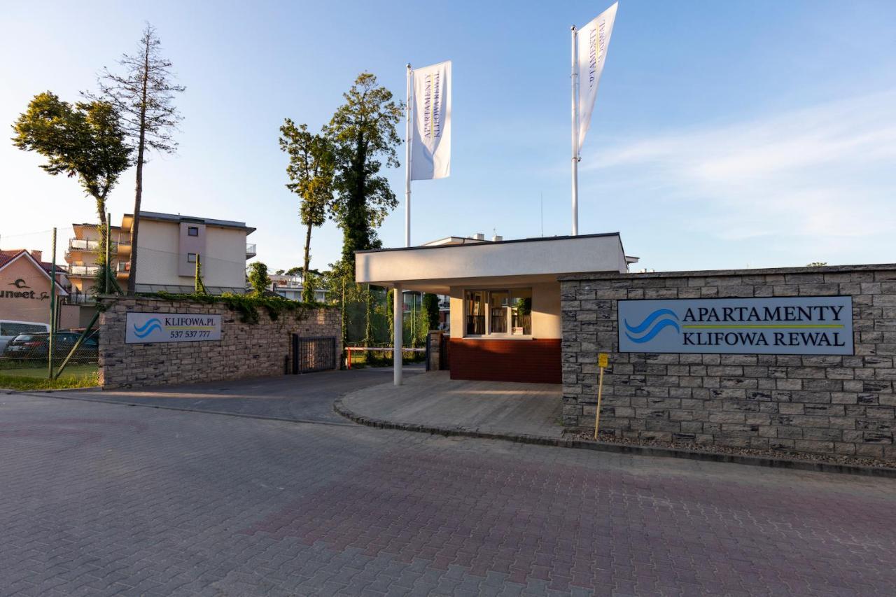 Apartament 7M Z Basenem W Jednym Budynku Klifowa Rewal Bon Turystyczny !!! Free Private Parking Exterior photo